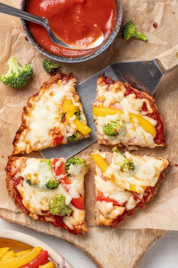 Chicken Crust Pizza: A Flour-Free, High-Protein Pizza Night