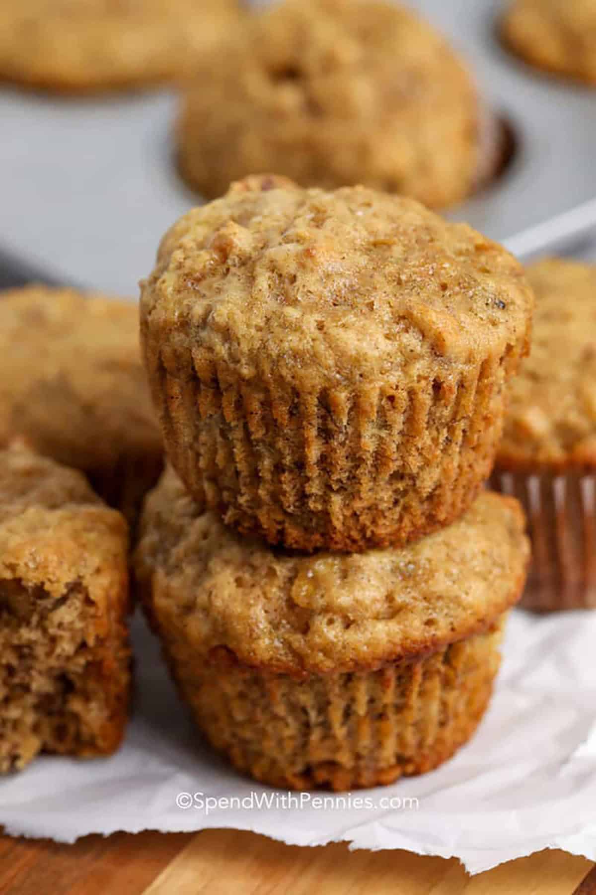 One-Bowl Banana Bread Muffins with Cinnamon
