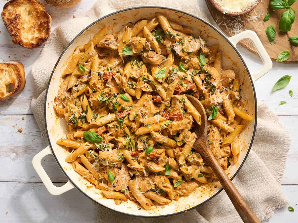 One-Pot Marry Me Chicken Pasta with Sundried Tomatoes