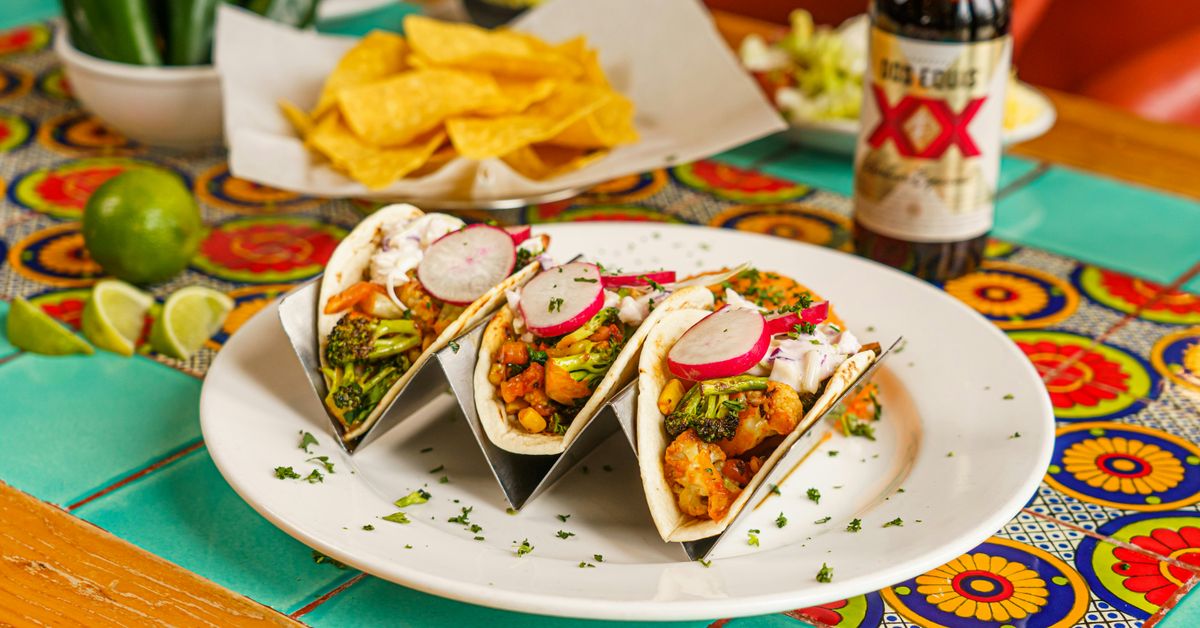 Taco Salad Recipes Tex-Mex Favorite